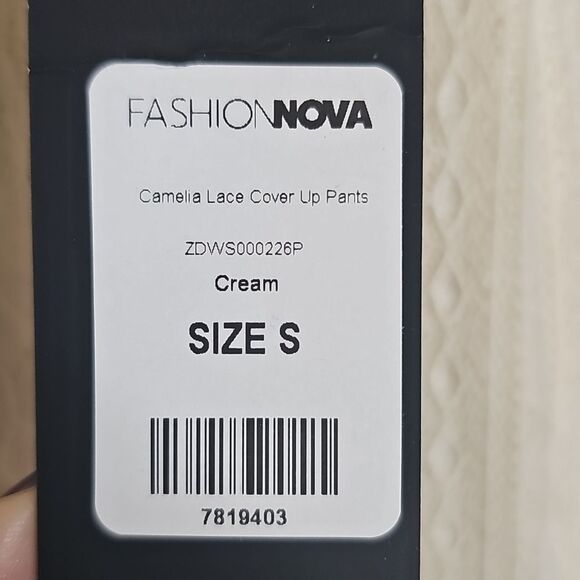 NWT Fashion Nova Small Camelia Cream Lace Cocer Up Pants - Picture 6 of 9